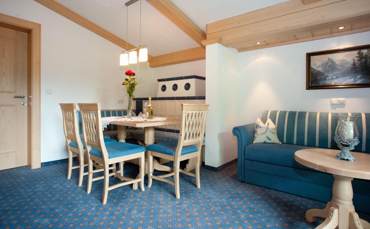 Ferienschloessl Harmonie Hotel Holzgau Room photo